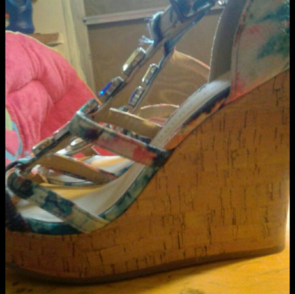 Wedges - Picture 2 of 4